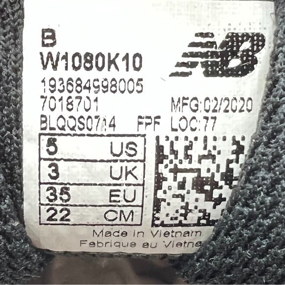 New Balance Size 5 Fresh Foam 1080 V10 Black Blue White Running Sneakers Shoes - Picture 13 of 13